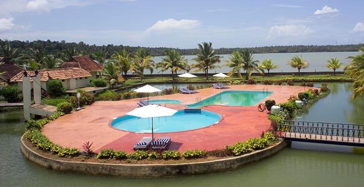 Aquasserenne Kollam Exterior photo